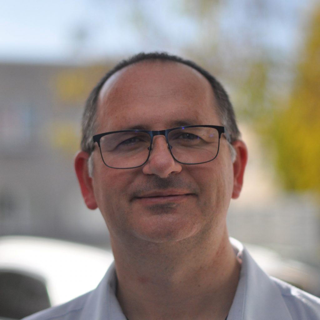 Our trainer Francois Cerisier provides UVM verification trainings